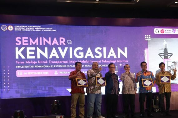 Ditjen Hubla Luncurkan Smart Buoy Pertama di Indonesia - JPNN.COM