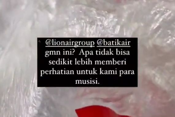 Gitar Band Soegi Bornean Diduga Pecah di Bagasi Maskapai Lokal ini - JPNN.COM