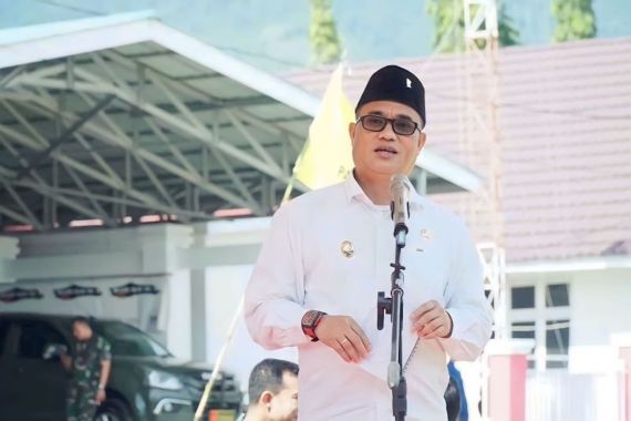 Wabup Sigi Minta PPPK Guru Memberikan Pendidikan Berkualitas untuk Siswa - JPNN.COM