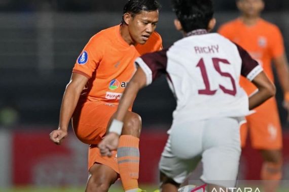 Leo Lelis Cetak Gol Penalti, Borneo FC Menang Dramatis Atas PSM Makassar - JPNN.COM