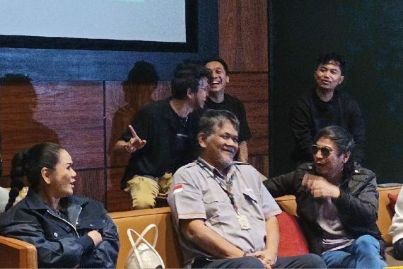Radja Hingga Vina Panduwinata Bakal Sepanggung di Festival Remember November - JPNN.COM