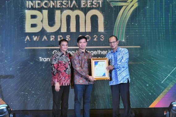 Penghargaan Indonesia Best BUMN Awards 2023 Bikin Pegadaian Makin Semangat - JPNN.COM