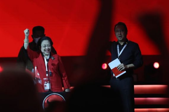 Bicara di Rakernas IV PDIP, Megawati Ungkap Informasi Soal Bea Impor Gandum, Hmm.. - JPNN.COM