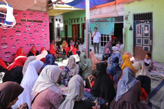 Sukarelawan Ganjar Gelar Peringatan Maulid Nabi Bareng Sopir Truk di Jakarta Timur - JPNN.COM
