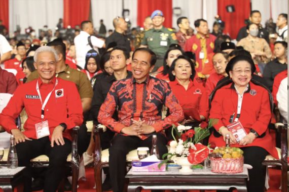 Ide dan Gagasan Ganjar Soal Kedaulatan Pangan Bikin Presiden Jokowi Terkesan - JPNN.COM