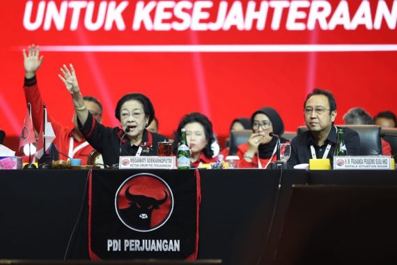 Megawati Ungkap Orang Luar Tak Bisa Langsung Jadi Ketum PDIP, Kritik Kaesang? - JPNN.COM