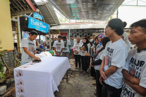 Bangga Produk Indonesia, Pandawa Ganjar Kenalkan Batik Kepada Milenial di Purworejo - JPNN.COM