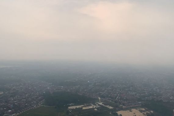 Kabut Asap Indonesia sampai Sarawak, Anak Buah Anwar Ibrahim Surati Pemerintah RI - JPNN.COM