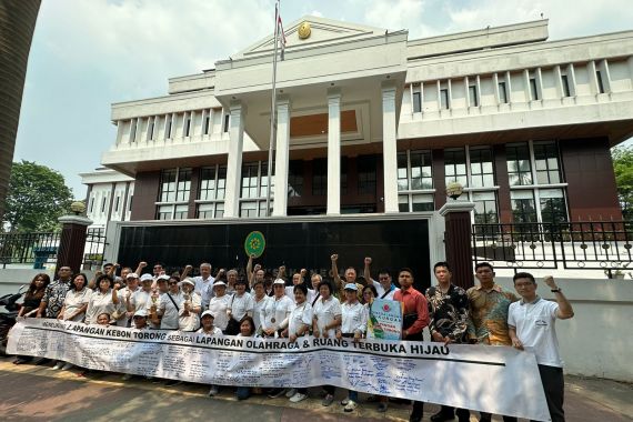 Tolak Pembongkaran Lapangan Kebon Torong, Warga Jakbar Menggugat ke PTUN - JPNN.COM