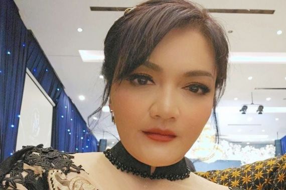 Dari TikTok, Stacy Ericca Vetter Mendirikan Raja Entertainment - JPNN.COM