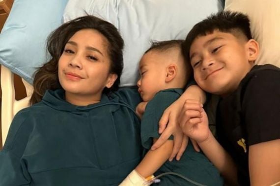 Anak Raffi Ahmad Masuk Rumah Sakit, Diduga Ini Penyebabnya - JPNN.COM