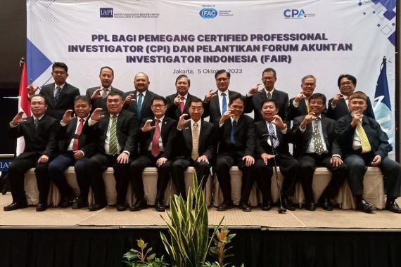 IAPI Lantik Pengurus Forum Akuntan Investigator Indonesia - JPNN.COM