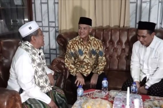 Ganjar Pranowo Serap Aspirasi Para Ulama di Masyayikh se-Indonesia - JPNN.COM