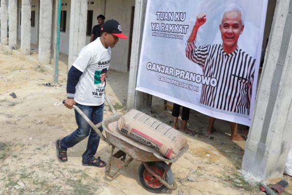 Santri Dukung Ganjar Berupaya Tingkatkan Mutu Pendidikan Ponpes di Kampar - JPNN.COM