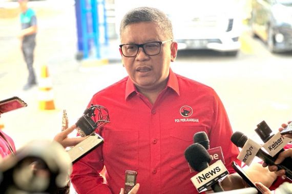 Hasto Beri Info soal Pengumuman Cawapres Pendamping Ganjar & Pendaftaran ke KPU - JPNN.COM