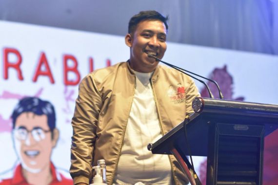 Isu Politik Dinasti Presiden, Ketum Relawan Prabu Bela Jokowi, Beri Penjelasan Begini - JPNN.COM