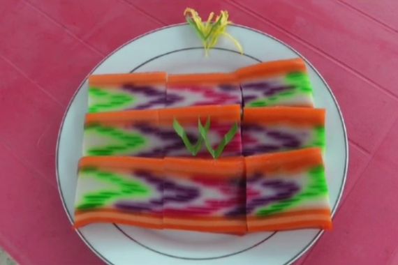 Cantiknya Kue Lapis Tenun Ala Unicia, Cocok untuk Hantaran Pernikahan  - JPNN.COM