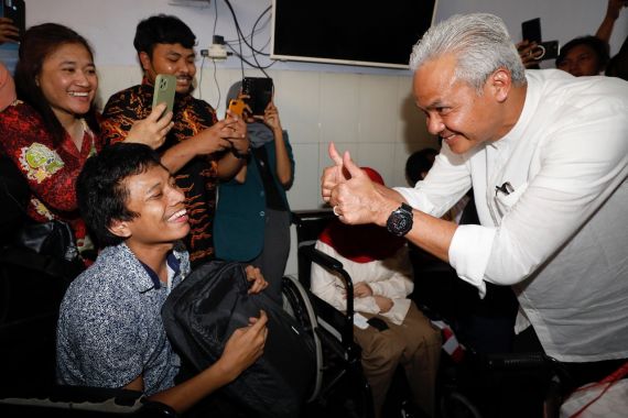 Ganjar Siap Memperjuangkan Kesetaraan bagi Penyandang Disabilitas - JPNN.COM