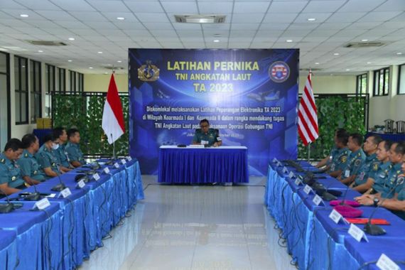 TNI AL Tingkatkan Kemampuan Operasi Laut Secara Komprehensif - JPNN.COM