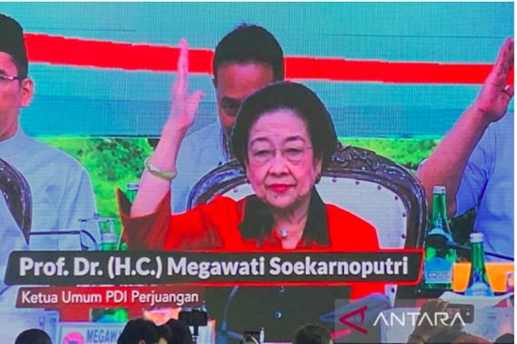 Megawati: Mahfud MD Sosok Intelektual dan Berpengalaman - JPNN.COM
