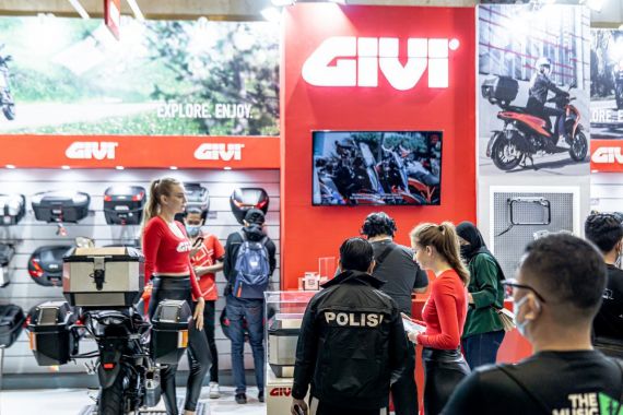 Hadir di IMOS 2023, GIVI Siapkan Berbagai Produk Terbaru - JPNN.COM