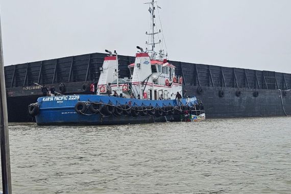 Tugboat Tabrak Perahu Ketek di Sungai Musi, 3 Pemancing Hilang, 1 Orang Selamat - JPNN.COM
