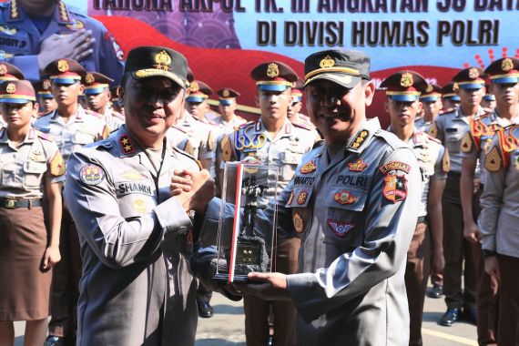 Irjen Sandi Beri Pembekalan Tentang Humas kepada Taruna Akpol Angkatan 56 - JPNN.COM
