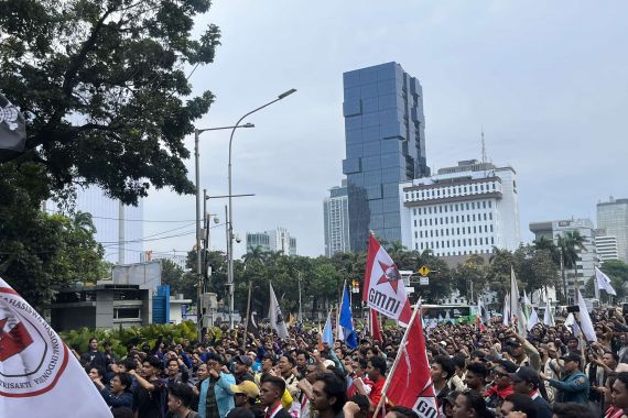BEM SI ‘Geruduk Istana’, Jokowi Dituding 9 Tahun Tak Ada Legacy Baik - JPNN.COM