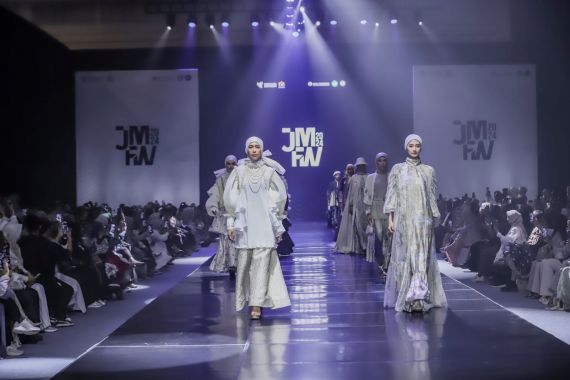 Wamendag Optimistis Indonesia Bisa Berperan dalam Industri Modest Fashion Dunia - JPNN.COM