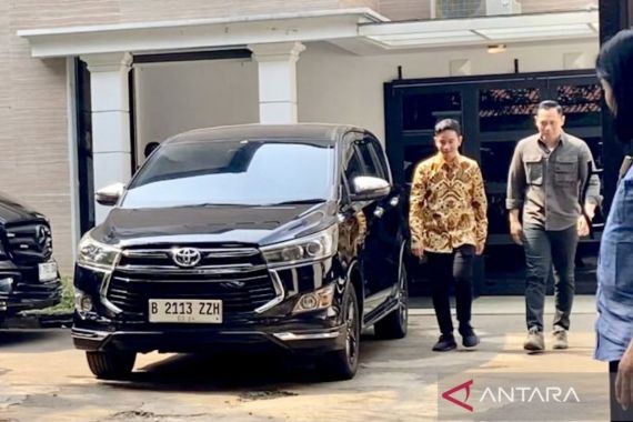 Gibran-AHY Bertemu 1 Jam di Jaksel - JPNN.COM