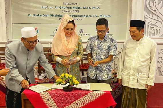 Ponpes Ali Maksum Kerapyak Gandeng Pitaloka Foundation Perjuangkan Kesehatan Santri - JPNN.COM