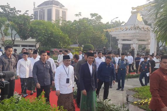 Apel Hari Santri 2023, Prabowo Iringi Jokowi, Puan Tiba Lebih Awal - JPNN.COM