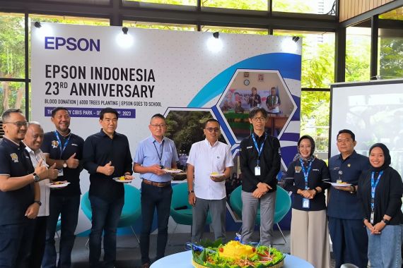 Rayakan HUT ke-23, Epson Indonesia Gelar Donor Darah hingga Lanjutkan Penanaman Pohon - JPNN.COM