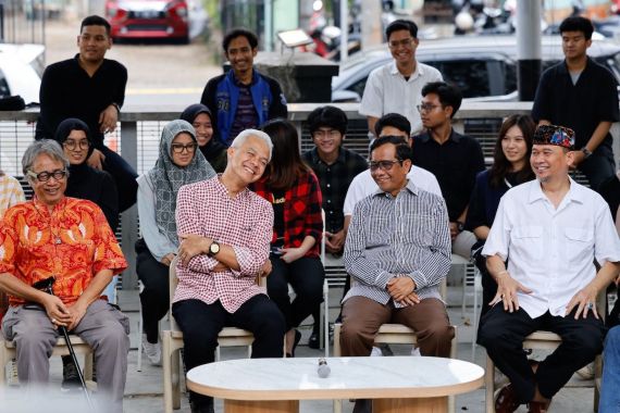 Ganjar-Mahfud Pilih Gergeran Bareng Komedian saat Politik sedang Ribut soal Gibran - JPNN.COM