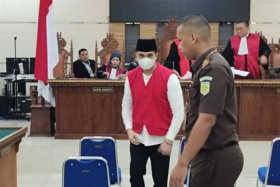 Sebegini Uang yang Didapat AKP Andri Gustami Hasil Mengawal Gembong Narkoba - JPNN.COM