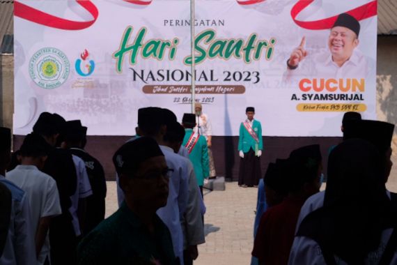 Peringati HSN 2023 di Pondok Pesantren Sa'adatuddaroin: Jihad Santri Jayakan Negeri - JPNN.COM