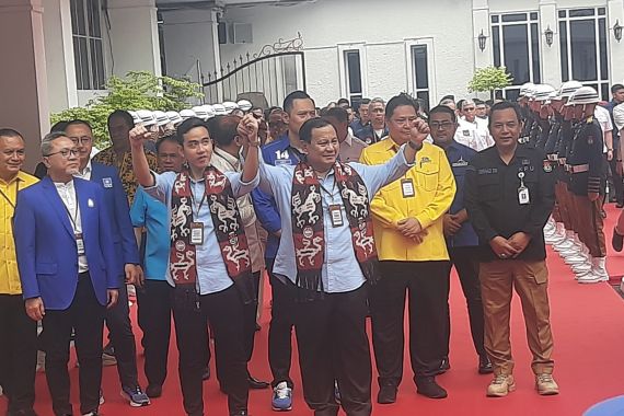 Basis Pemilih Jokowi-Amin 2019 Lebih Sreg kepada Prabowo-Gibran - JPNN.COM