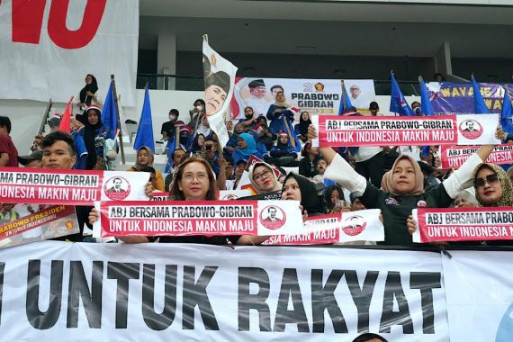 Ribuan Sukarelawan ABJ Kawal Prabowo-Gibran Mendaftar ke KPU - JPNN.COM