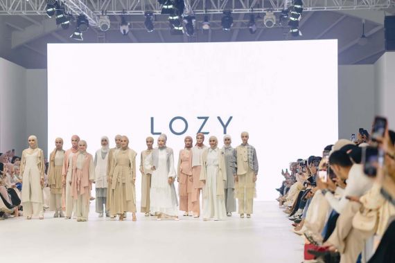Hadir di JFW 2024, Lozyhijab Siap Menguatkan Industri Mode Muslim di Indonesia - JPNN.COM