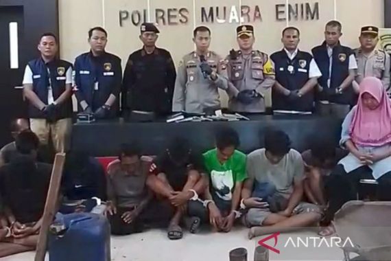 30 Pekerja Tambang Batu Bara di Muara Enim Ditangkap Polisi - JPNN.COM