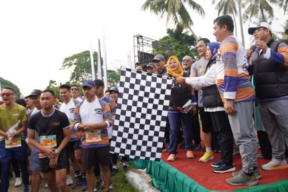 BPKH Hajj Run & Fun Walk Gelorakan Berhaji Sejak Muda di Momen Sumpah Pemuda - JPNN.COM