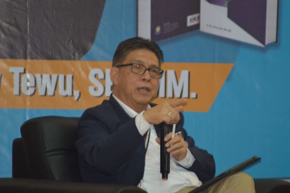 Begini Pandangan Denny Tewu Soal Politik Ninja ala Anak Muda PSI - JPNN.COM