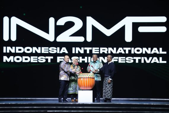 Puncak IN2MF 2023 Digelar, Bukti Modest Fashion Indonesia jadi Terbaik di Dunia - JPNN.COM