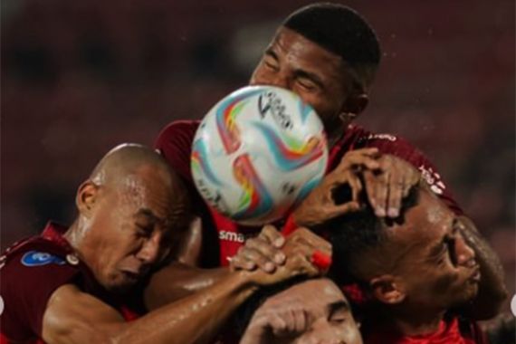 Bali United Vs Persita 3-0, On Fire! 4 Pekan Selalu Menang - JPNN.COM