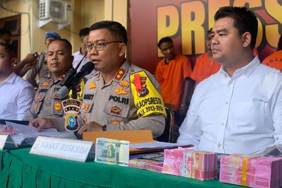 57 Kali Beraksi, Tiga Penjambret Ini Akhirnya Ditangkap Polisi - JPNN.COM