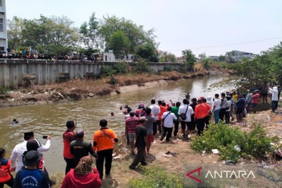 Mandi di Sungai, Siswa SMP 2 Sampang Tewas Tenggelam - JPNN.COM