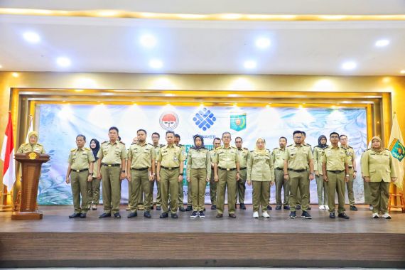 Lantik DPP APKI, Dirjen Binwasnaker dan K3 Kemnaker Berpesan Begini - JPNN.COM
