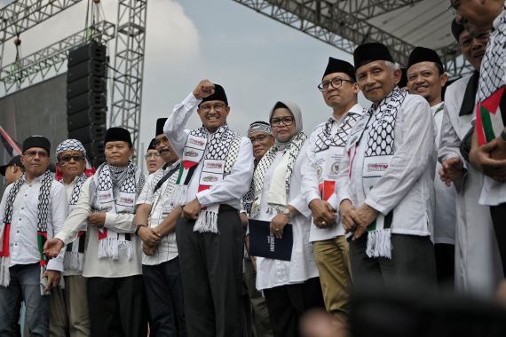 Menteri dan Elite Politik Hadiri Aksi Bela Palestina, Anies Dapat Sambutan Paling Meriah - JPNN.COM