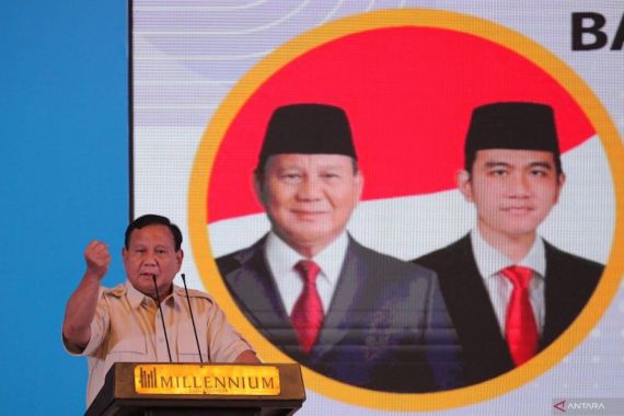 Prabowo Minta Buruh Tak Tuntut Kenaikan Upah, Jubir Anies: Bukti Tak Peduli Nasib Pekerja - JPNN.COM