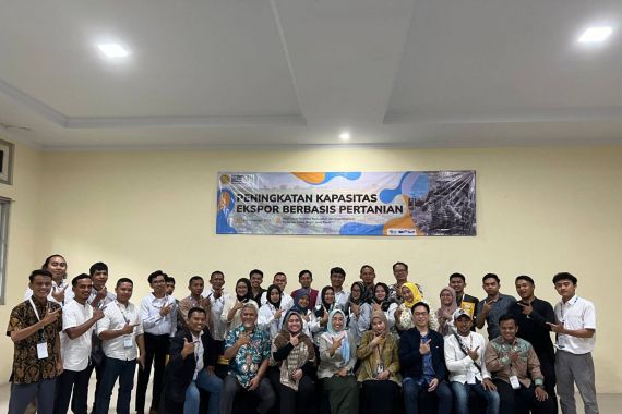 Petani Milenial Kalimantan Selatan Siap Ekspor Produk Pertanian - JPNN.COM